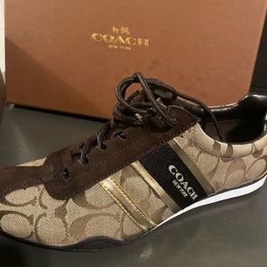 Brand new Coach brown tennis shoes size 9